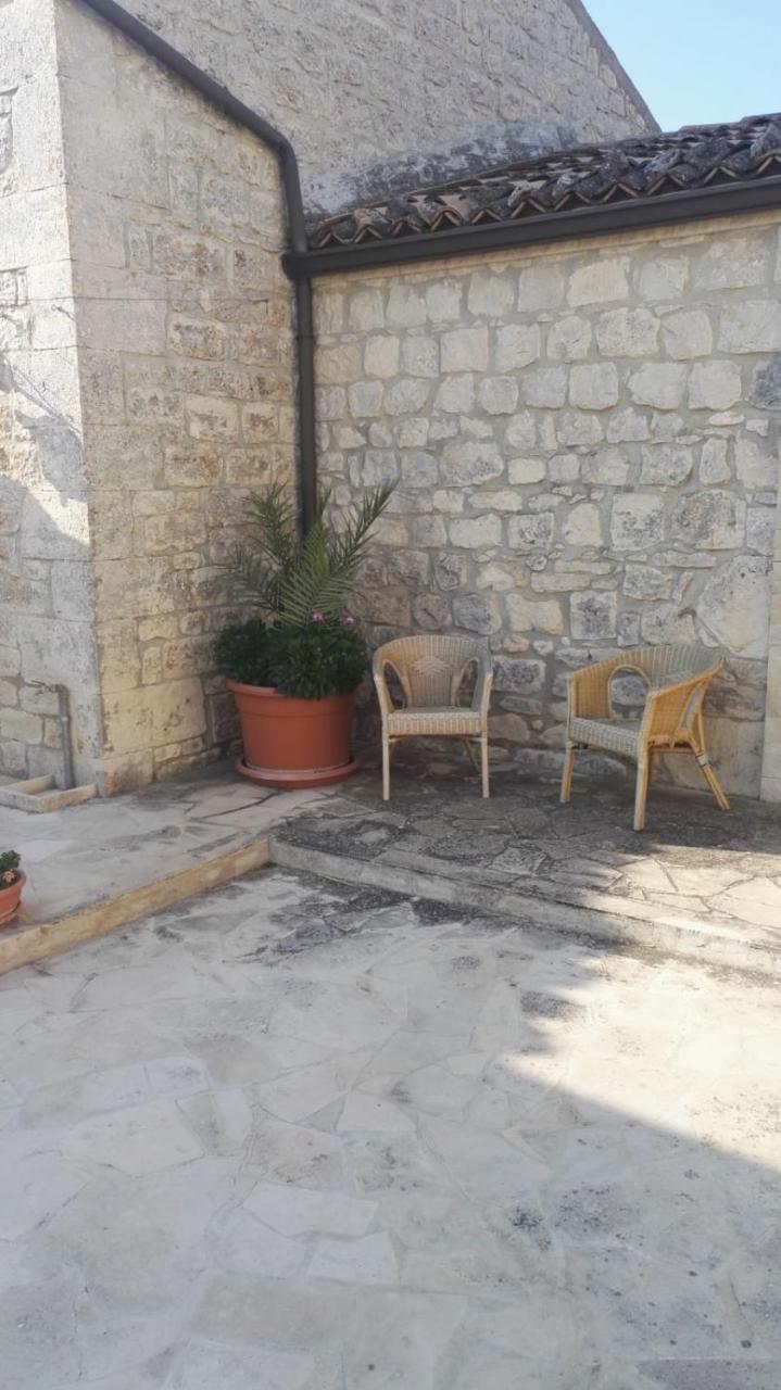 モーディカ Agriturismo La Badiaヴィラ エクステリア 写真